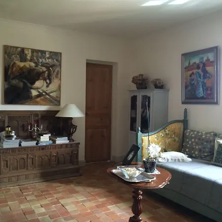 Les Volets Bleus Bed & Breakfast Arcangues