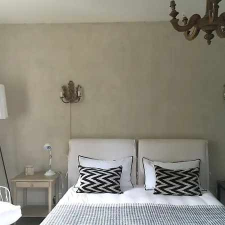 Bed & Breakfast Les Volets Bleus Arcangues