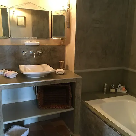 Bed & Breakfast Les Volets Bleus Arcangues