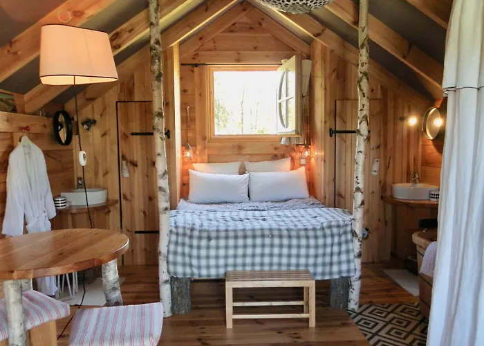 Les Volets Bleus ベッド・アンド・ブレックファスト