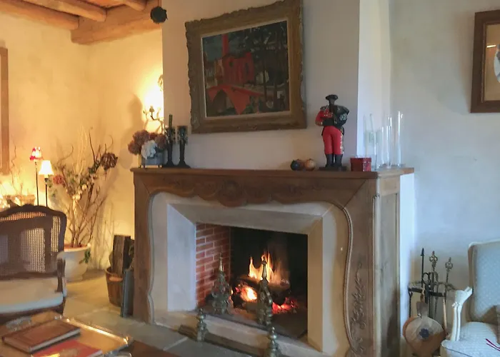 Les Volets Bleus ベッド・アンド・ブレックファスト