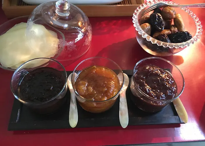 Les Volets Bleus アルカング