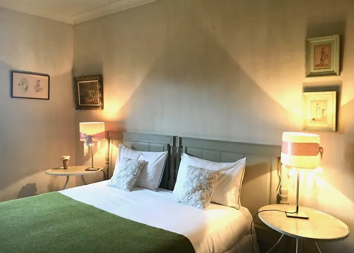 Les Volets Bleus ベッド・アンド・ブレックファスト